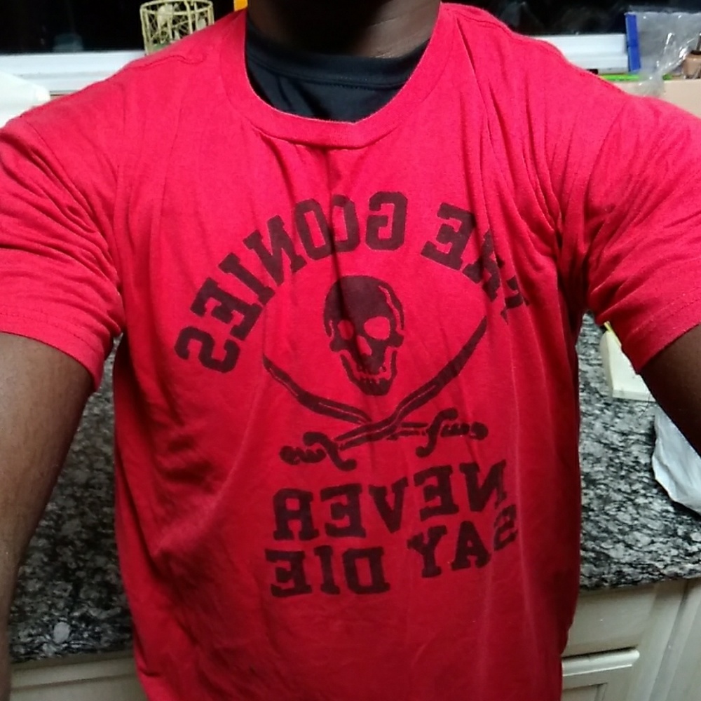 "The Goonies" T shirt, Large